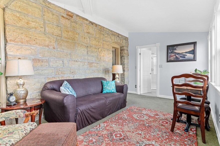 More Photos Of 305 River St, Osceola Hospitality For Sale