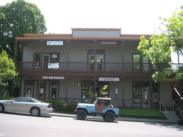 More Photos Of 6200 Center St, Clayton Unknown For Lease