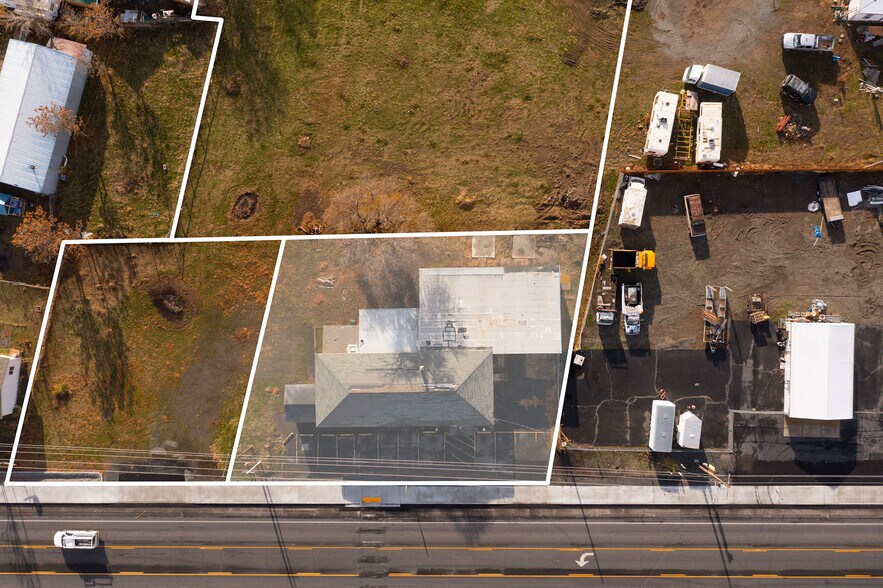 More Photos Of 990 E Hwy 730, Irrigon Storefront Retail Office For Sale