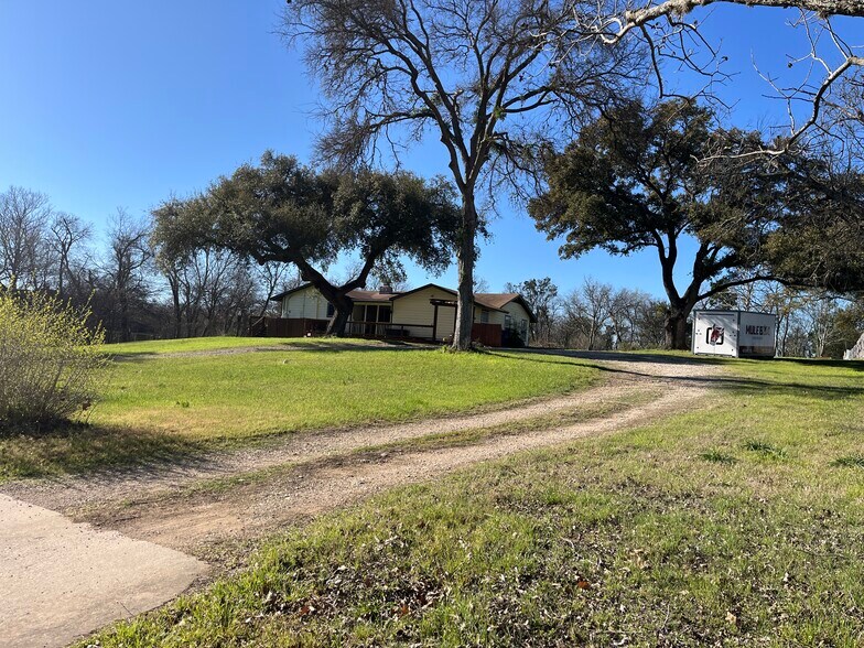 More Photos Of 1805 Miles Ave, Austin Land For Sale