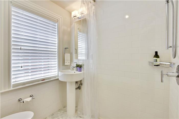 More Photos Of 421 S Washington St, Alexandria Storefront Retail Office For Sale