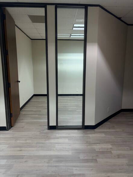More Photos Of 3303 W FM-1960, Houston Medical For Lease