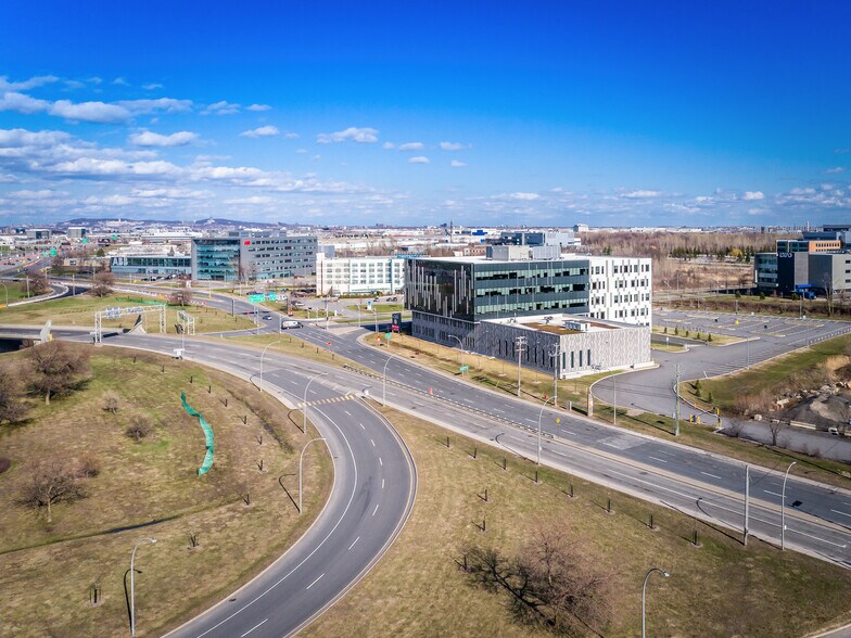 More Photos Of 2600 Boul Alfred-Nobel, Montréal Office For Lease