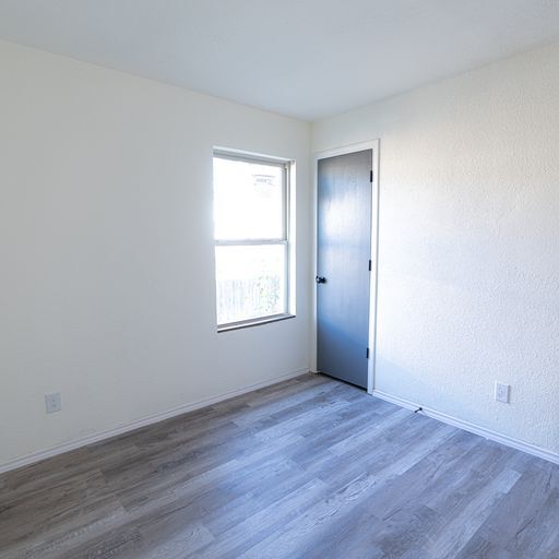 More Photos Of 319 Forby Ave, Fort Worth Apartments For Sale