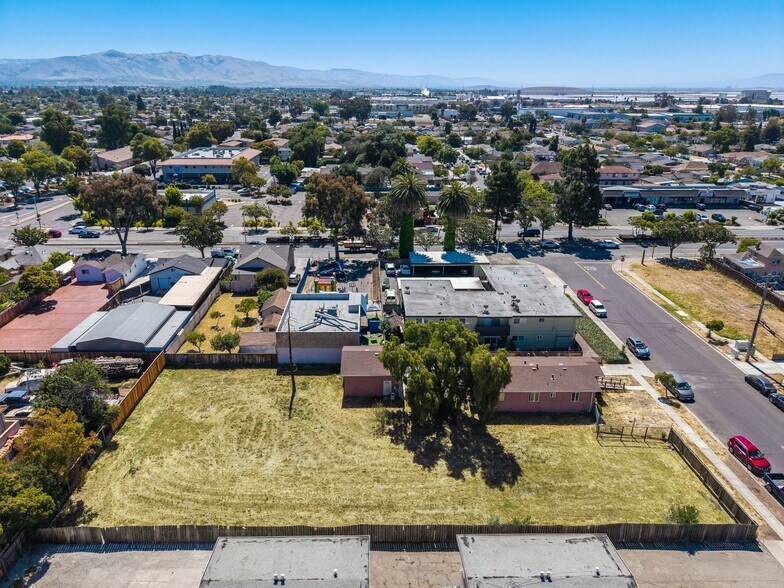 More Photos Of 36952 Mulberry St, Newark Land For Sale