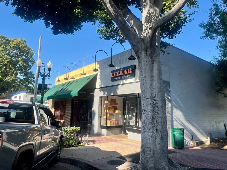 More Photos Of 6531-6533 Greenleaf Ave, Whittier Storefront For Sale