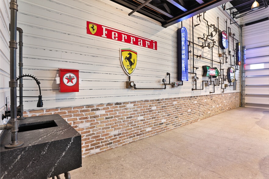 More Photos Of 1435 FM 1463 Rd, Katy Showroom For Sale