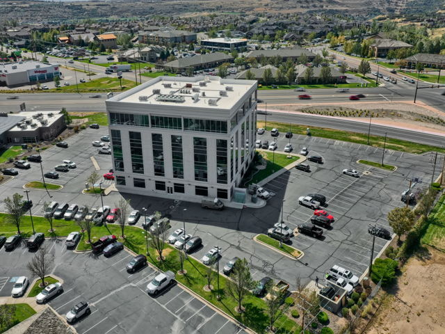 More Photos Of 5929 S Fashion Point Dr, Ogden Medical For Lease