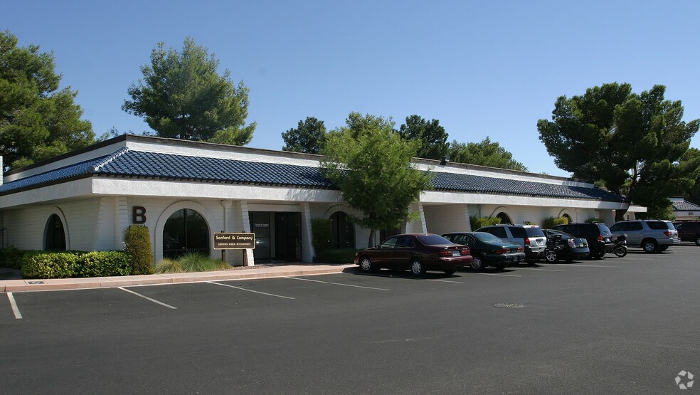 More Photos Of 801 S Rancho Dr, Las Vegas Office For Lease
