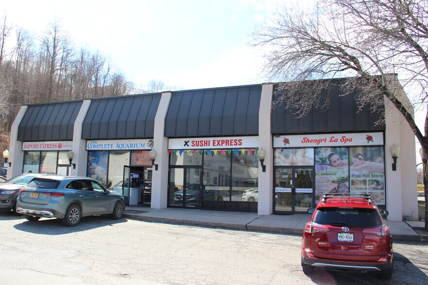 Primary Photo Of 720 Bedford Rd, Bedford Hills Unknown For Lease