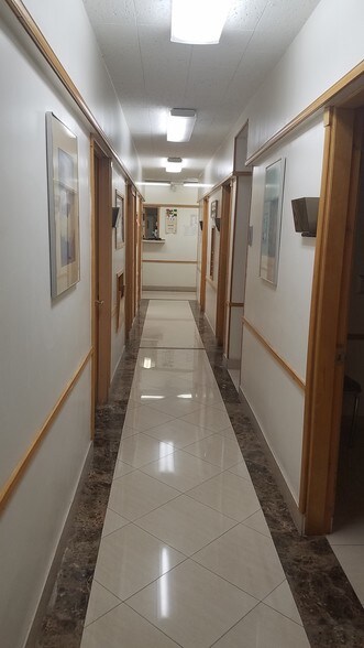 More Photos Of 326-328 N Maclay Ave, San Fernando Medical For Lease