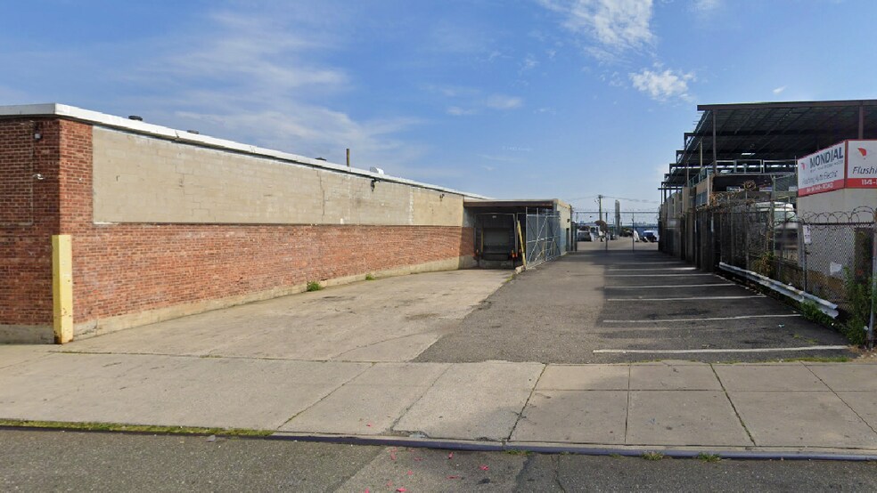 More Photos Of 11505 15th Ave, College Point Industrial For Sale