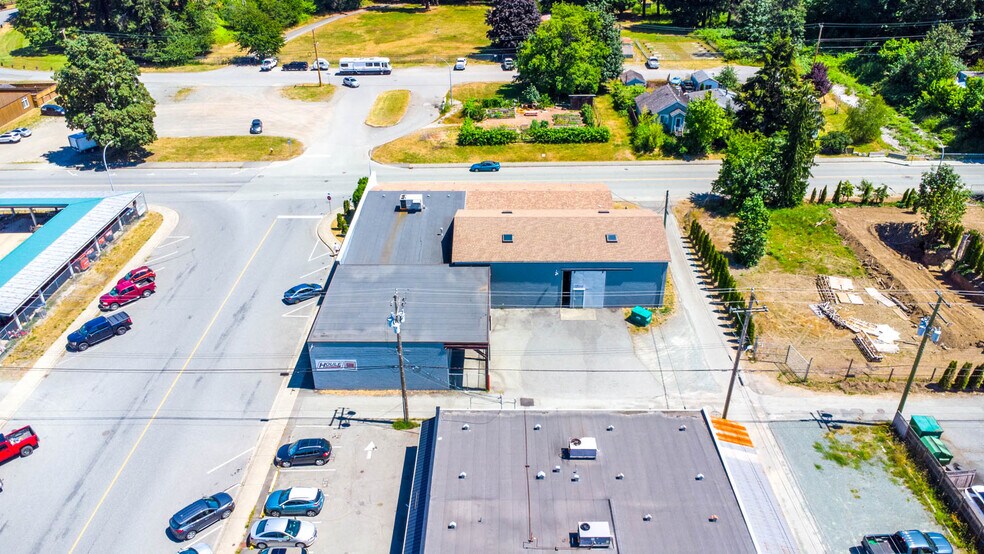 More Photos Of 4918 Napier St, Port Alberni Flex For Sale