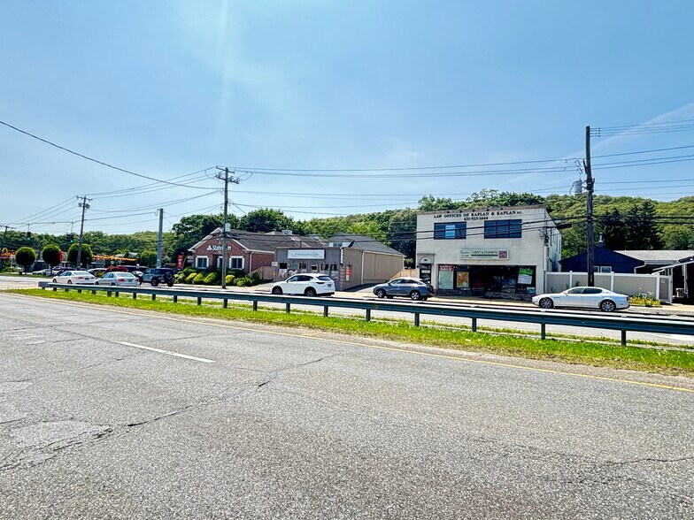 More Photos Of 707 Walt Whitman Rd, Melville Storefront Retail Office For Sale