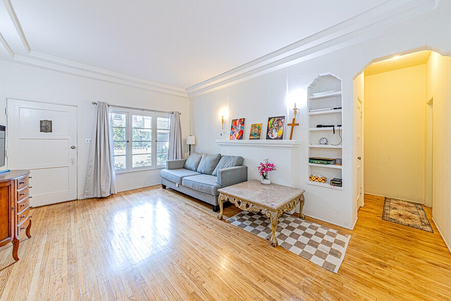 More Photos Of 1251 S Wilton Pl, Los Angeles Apartments For Sale