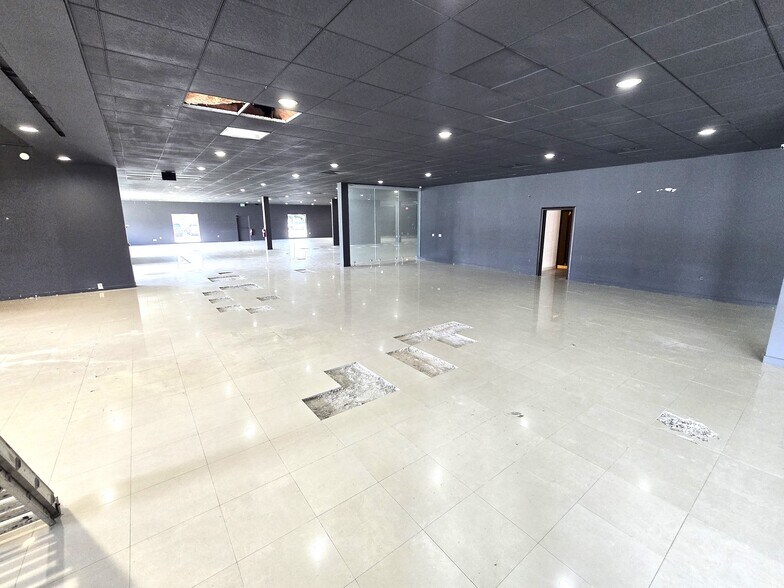 More Photos Of 5401 N Federal Hwy, Fort Lauderdale Freestanding For Sale