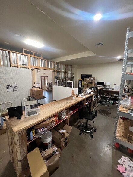 More Photos Of 36 Sam Pearl Blvd, Brownsville Self Storage For Sale