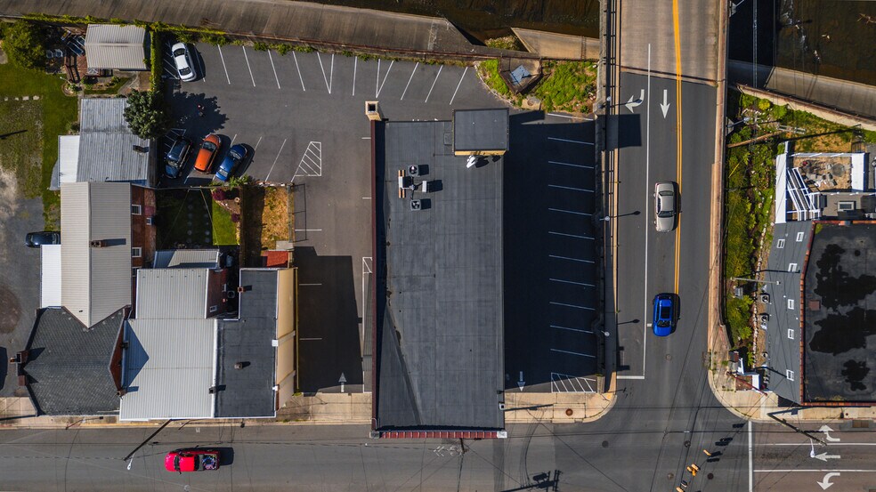 More Photos Of 446 N Mechanic St, Cumberland Office For Sale