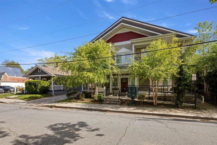 Primary Photo Of 135 Broad St, Asheville Office For Sale