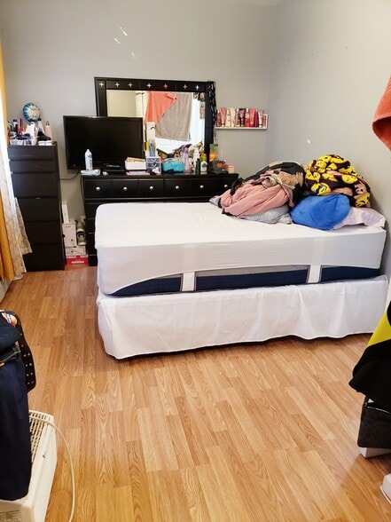More Photos Of 79-81 Washington St, Perth Amboy Apartments For Sale