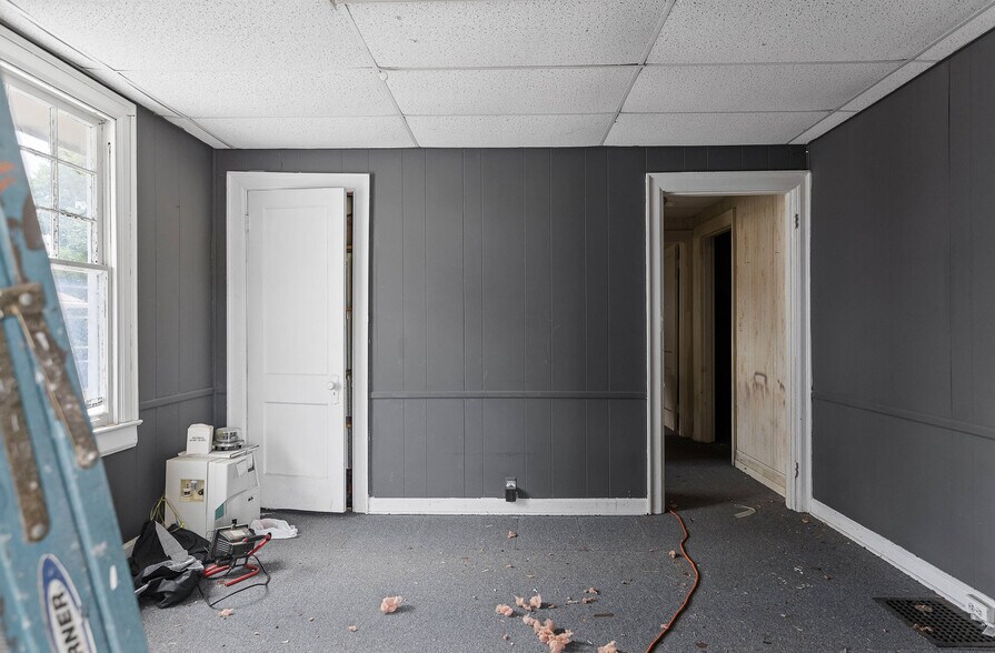 More Photos Of 2507 McCallie Ave, Chattanooga Office Residential For Sale
