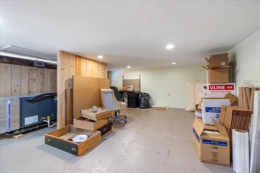 More Photos Of 80 Gravel Pike, Red Hill Office For Lease