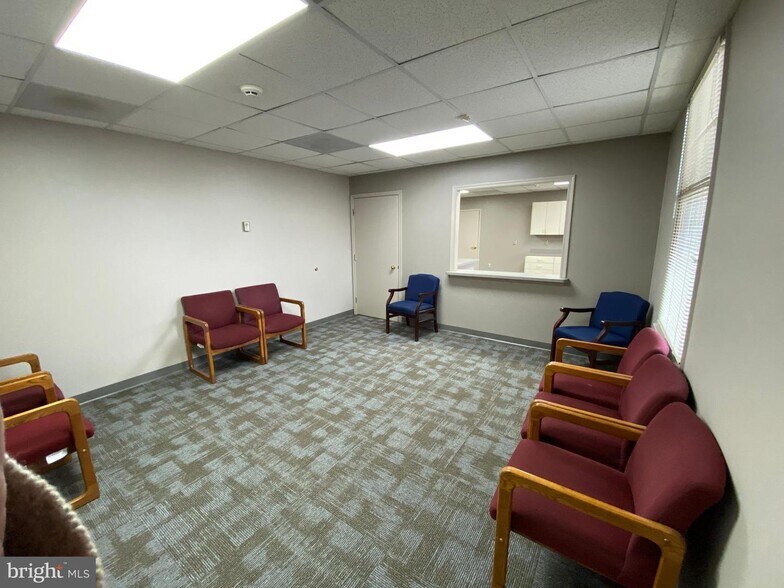 More Photos Of 20311 Lappans Rd, Boonsboro Medical For Sale