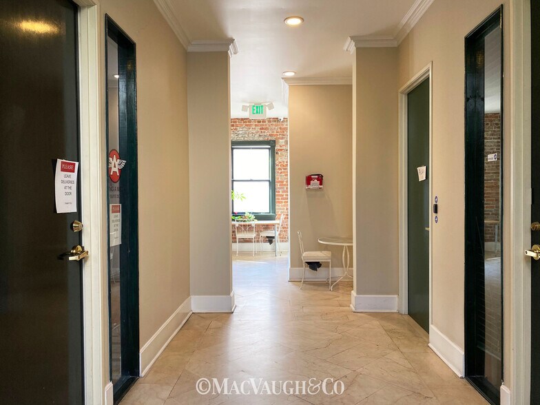 More Photos Of 35-45 N Arroyo Pky, Pasadena Office For Lease