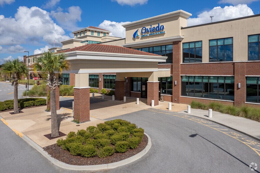More Photos Of 8400 Red Bug Lake Rd, Oviedo Medical For Lease