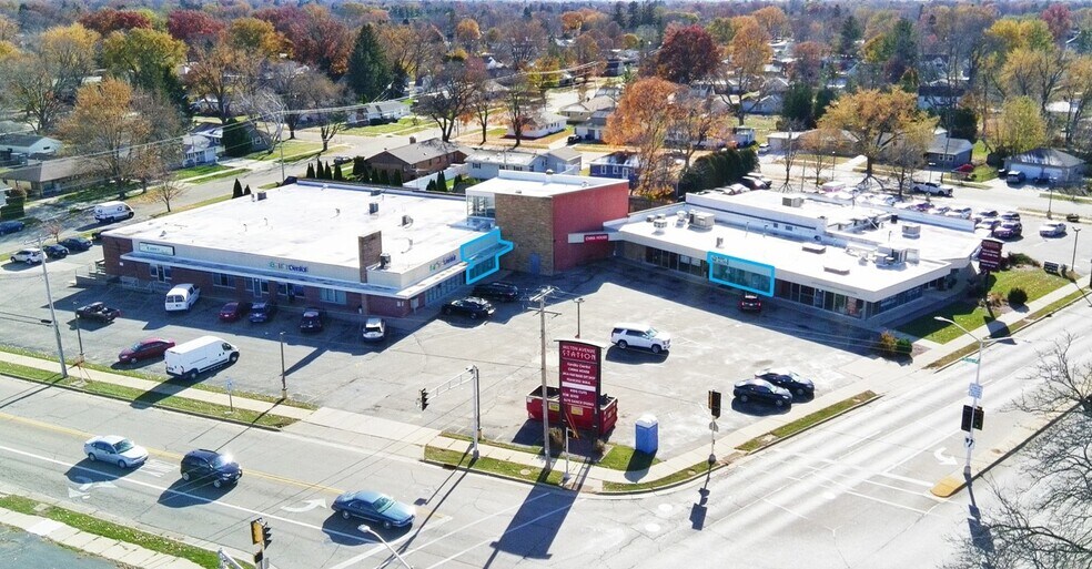 Primary Photo Of 1260-1266 Milton Ave, Janesville Storefront Retail Office For Lease