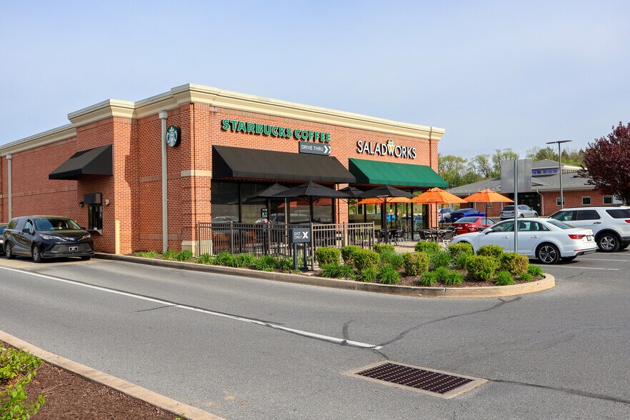 More Photos Of 1052 Lititz Pike, Lititz Unknown For Sale