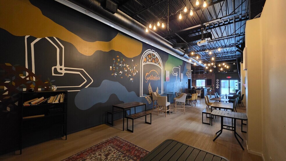 More Photos Of 71 Sunrise Ave, Toronto Warehouse For Lease