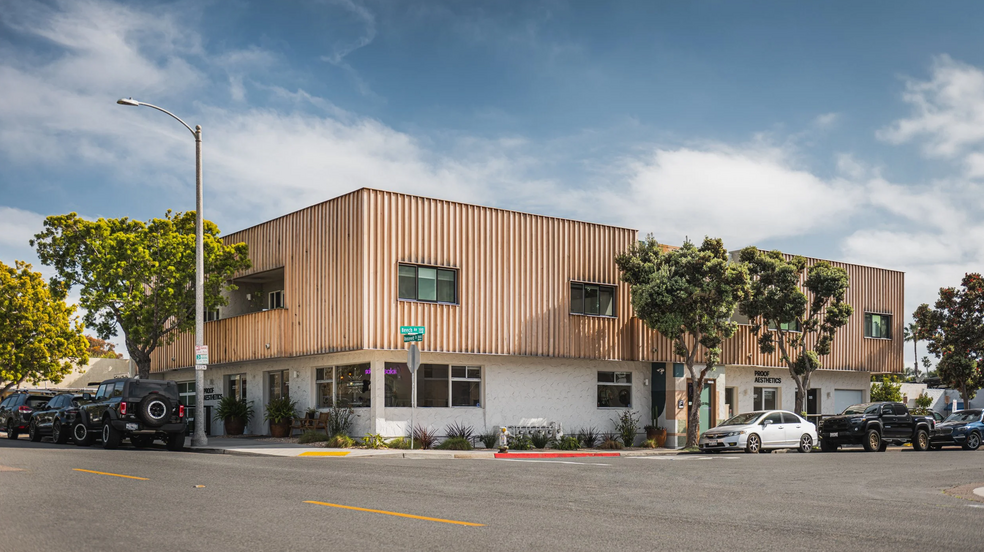 Primary Photo Of 2727 Roosevelt St, Carlsbad Storefront Retail Office For Sale