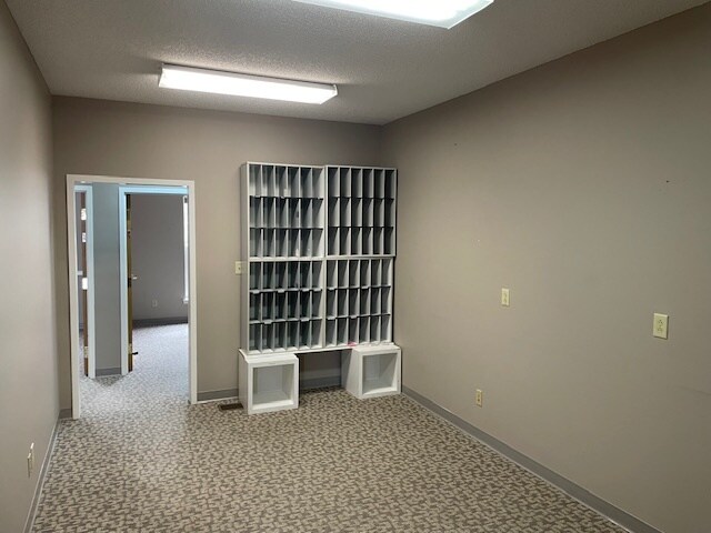 More Photos Of 2503 Wilma Rudolph Blvd, Clarksville Office For Sale