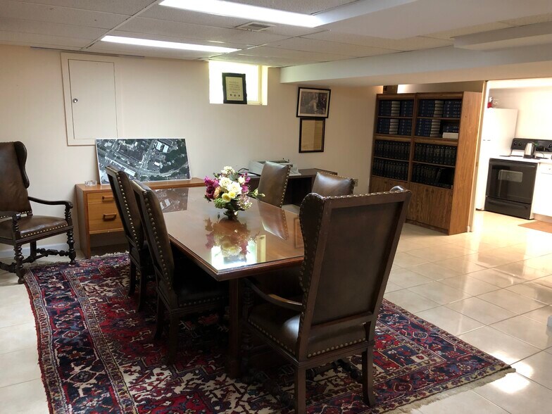 More Photos Of 200 N Adams St, Rockville Office For Lease