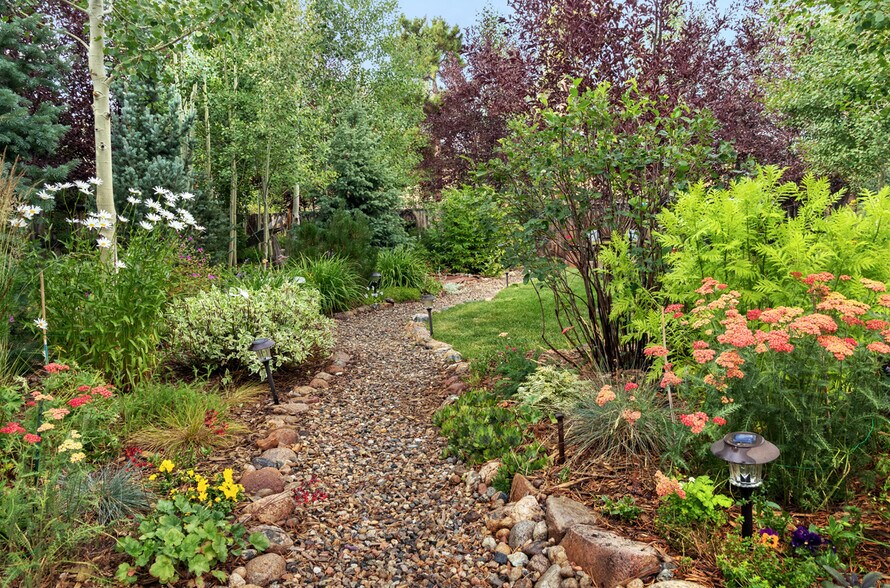 More Photos Of 717 Lake Ave, Grand Lake Specialty For Sale