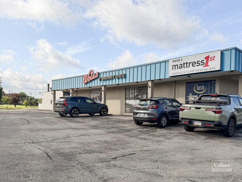 More Photos Of 533 Depot St, Latrobe Showroom For Lease