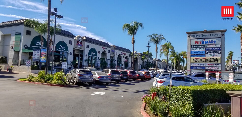 More Photos Of 17200 Ventura Blvd, Encino Unknown For Lease