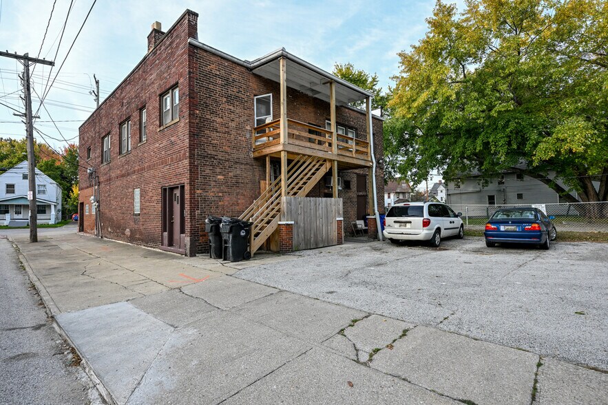 More Photos Of 3908 Denison Ave, Cleveland General Retail For Sale