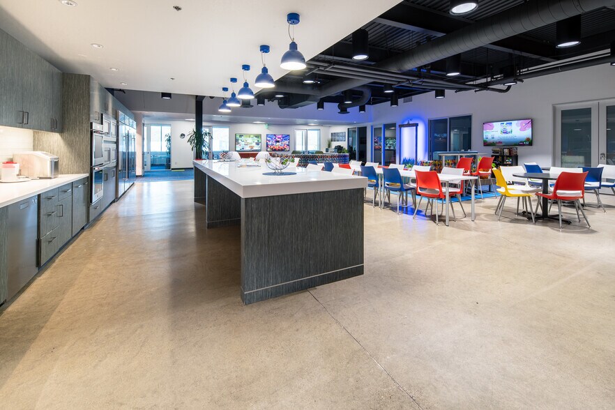 More Photos Of 885 Trademark Dr, Reno Office Residential For Sale