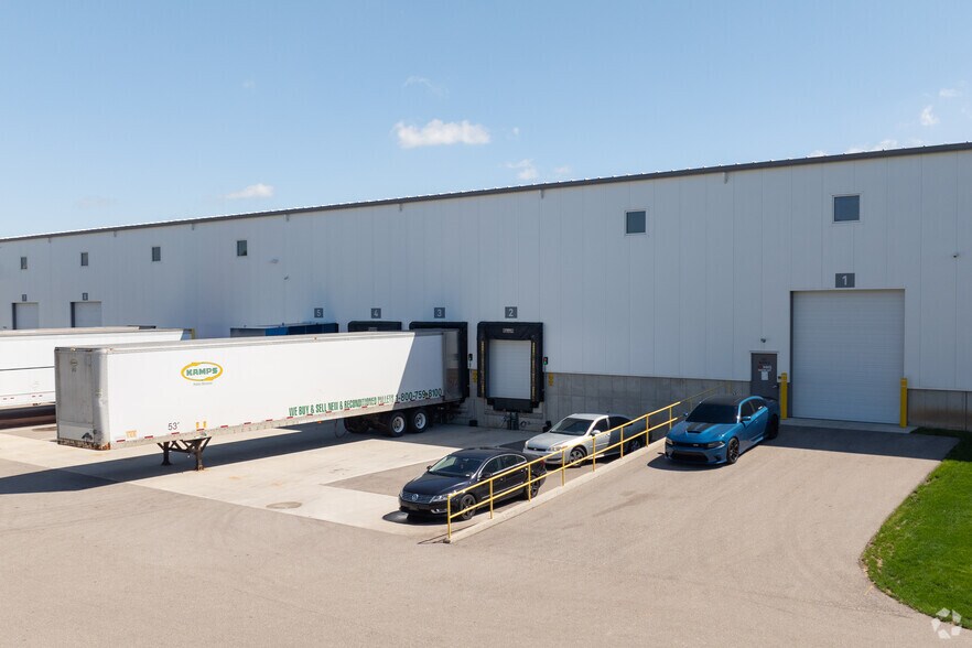 Primary Photo Of 3501 Fruit Ridge, Walker Manufacturing For Lease