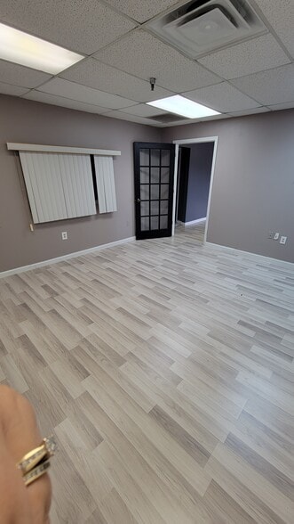 More Photos Of 10207-10235 General Dr, Orlando Warehouse For Lease