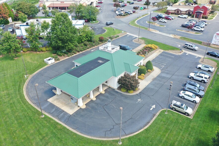 More Photos Of 271 Copperfield Blvd NE, Concord General Retail For Sale