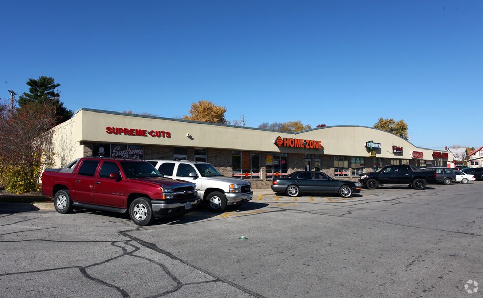 More Photos Of 1230-1246 E 14th St, Des Moines Freestanding For Lease