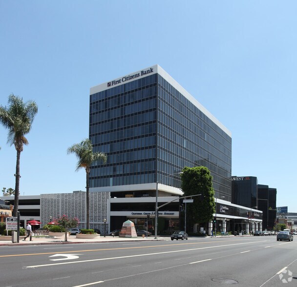 More Photos Of 16055 Ventura Blvd, Encino Office For Lease