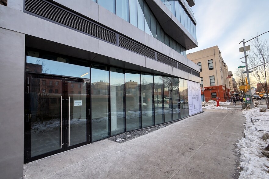 More Photos Of 651 4th Ave, Brooklyn Apartments For Lease