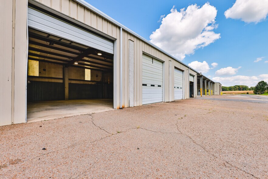 More Photos Of 397 Old Salem Rd, Martin Industrial For Sale