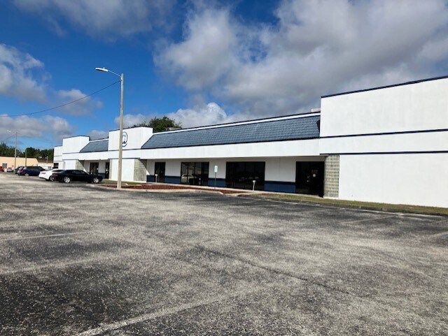 More Photos Of 4612 N 56th St, Tampa Industrial For Lease