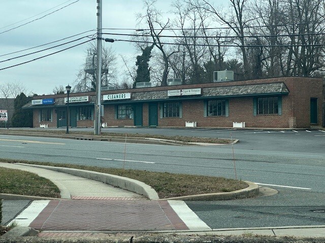 More Photos Of 3920 Kennett Pike, Wilmington Storefront For Lease