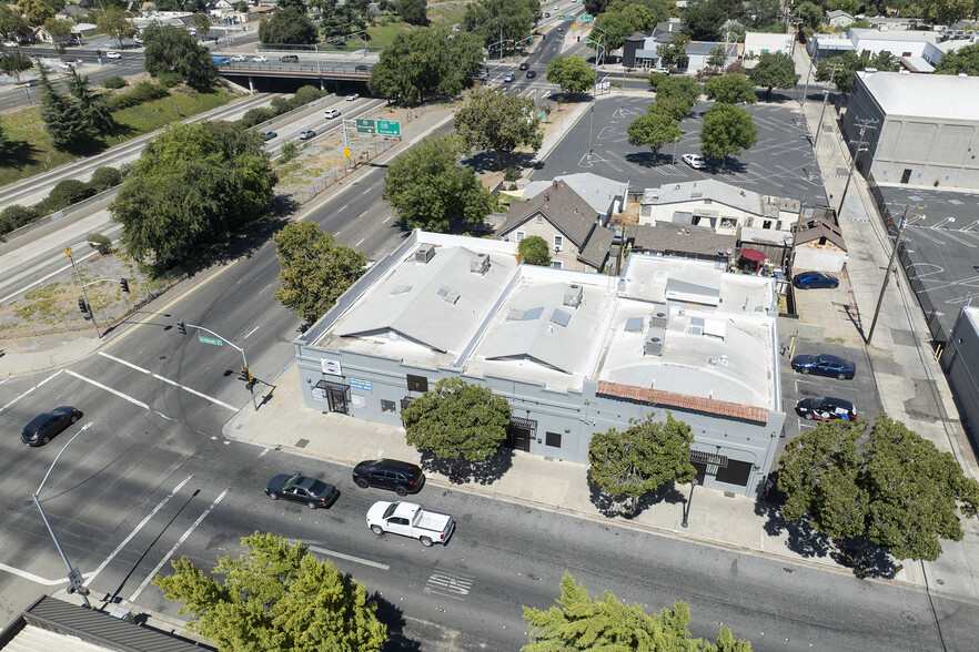 More Photos Of 601-611 H St, Modesto Storefront For Sale